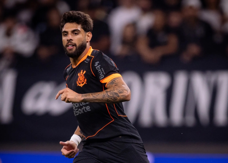 Pênalti perdido recoloca pressão sobre Yuri Alberto no Corinthians