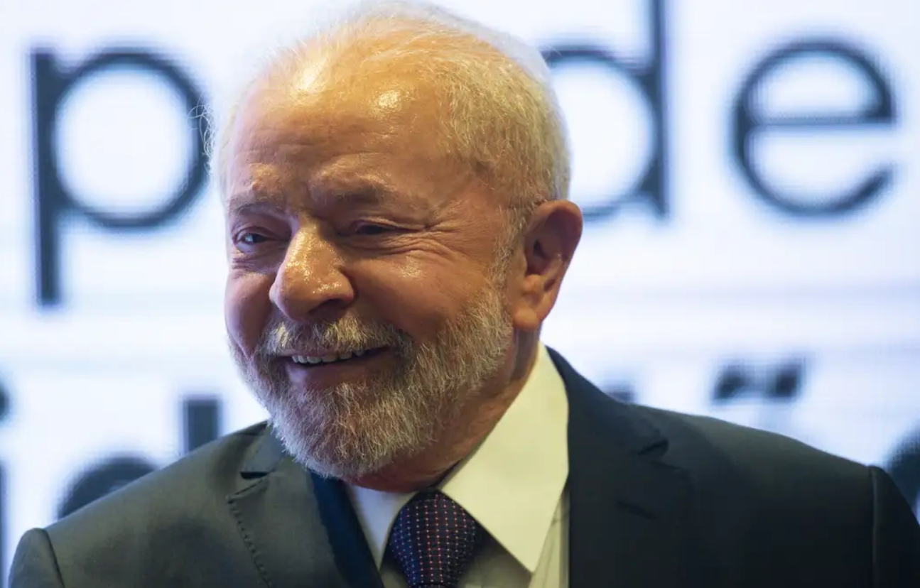 Lula sanciona LDO de 2025 com vetos em emendas e fundo partidário