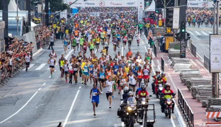 Quenianos mantêm domínio e voltam a vencer Corrida de São Silvestre