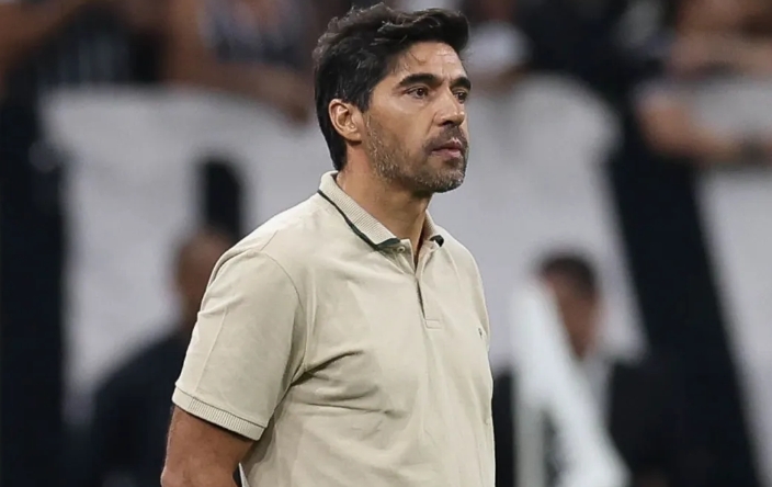 Abel é sincero sobre fase dos jogadores do Palmeiras e revela abalo mental