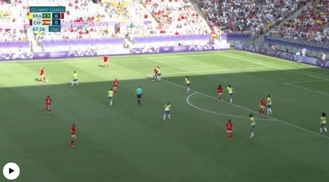 Futebol: com Marta expulsa, Brasil perde para a Espanha nas Olimpíadas