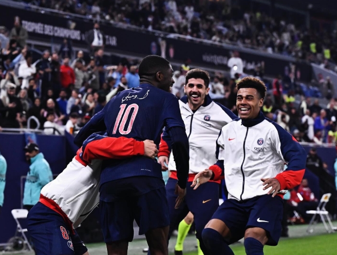 PSG é punido pela Uefa após má conduta de torcedores na final da Champions