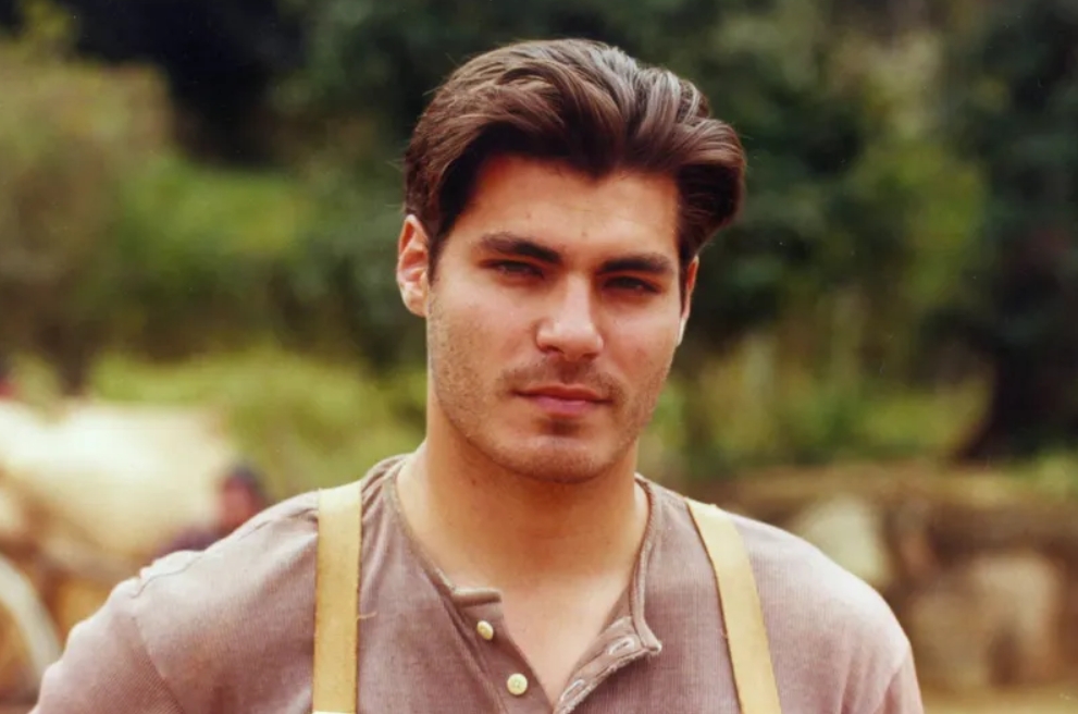 Thiago Lacerda lembra estreia no horário nobre em 'Terra Nostra'