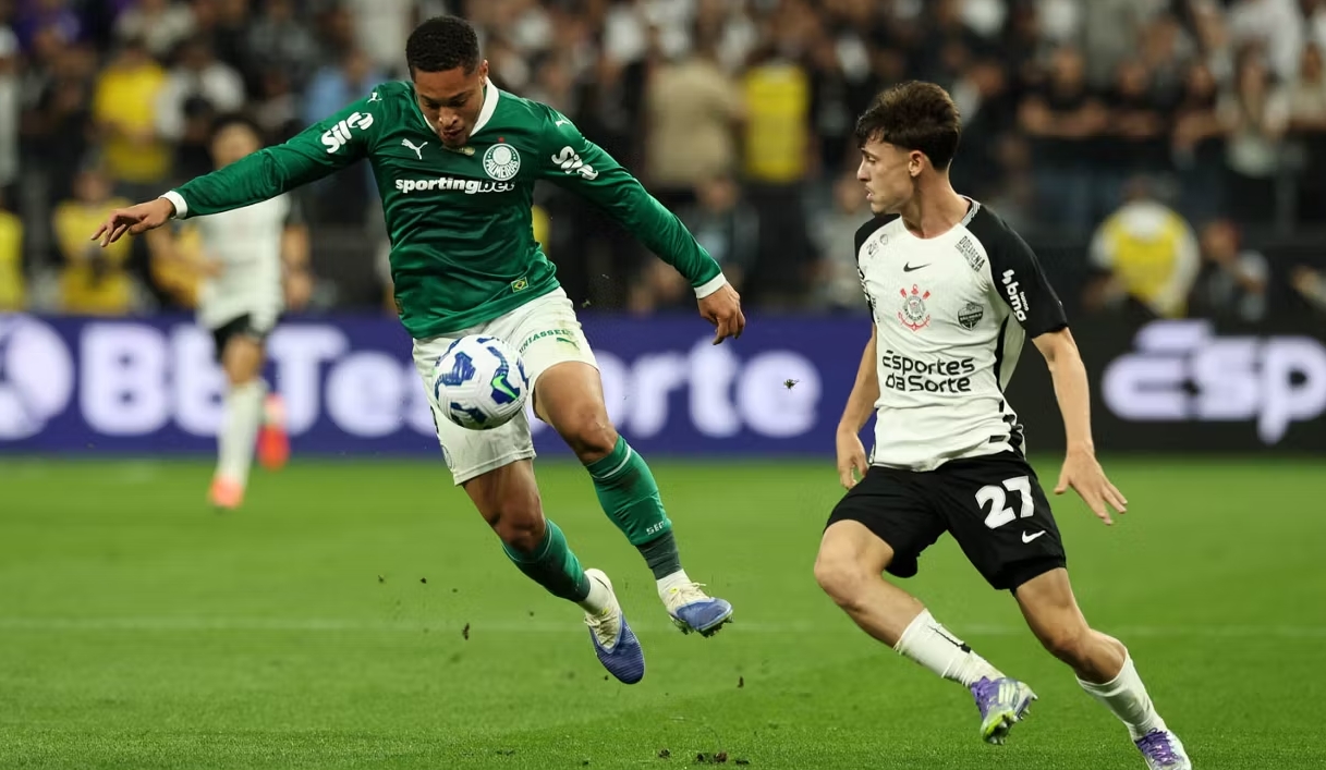 Corinthians busca empate e Palmeiras fica no terceiro lugar do Brasileiro