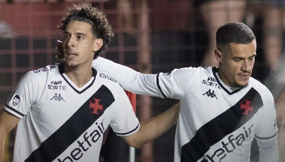 Vasco vence Sport e deixa zona de rebaixamento do Brasileirão