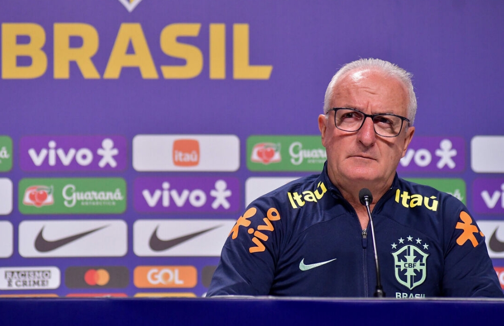 Dorival cai na real e já admite problemas na seleção brasileira