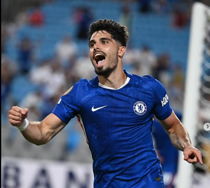 Amigo de Diogo Jota, artilheiro do Chelsea pode não jogar contra Palmeiras