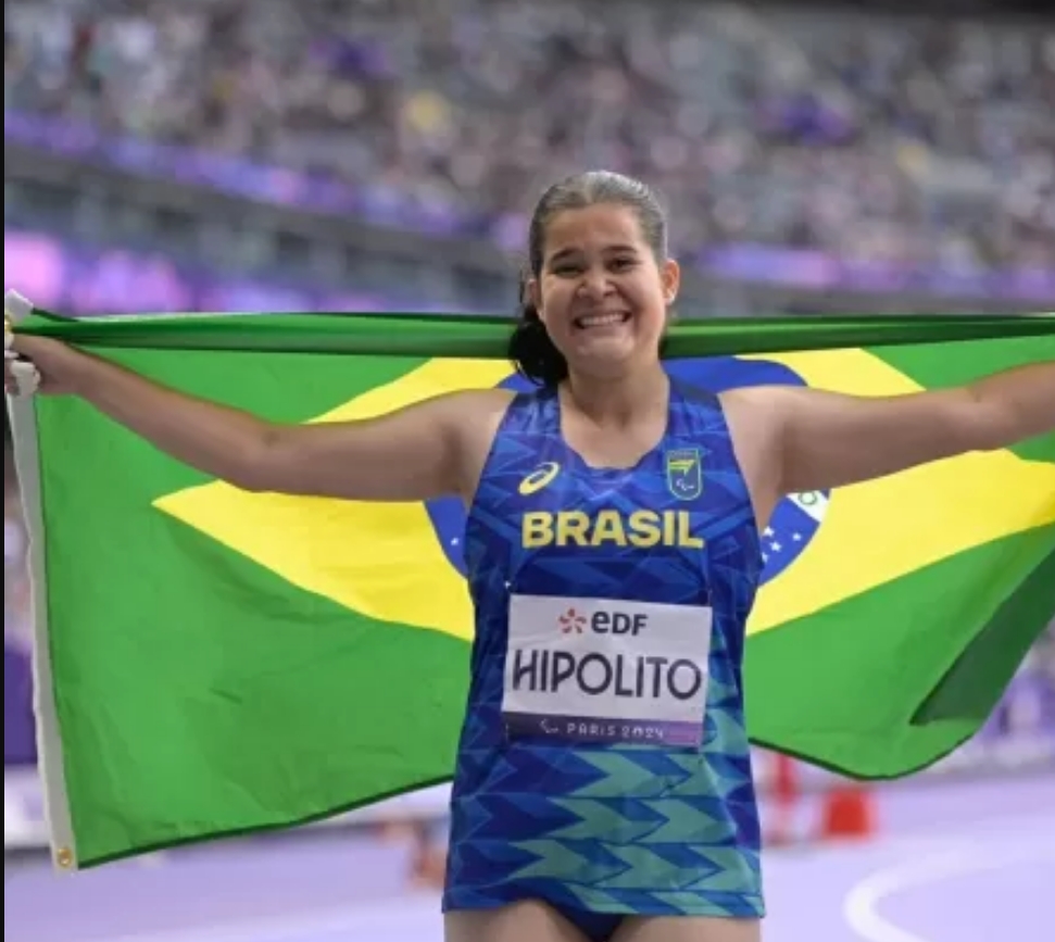 Verônica Hipólito é bronze nos 100m T36 no atletismo paralímpico