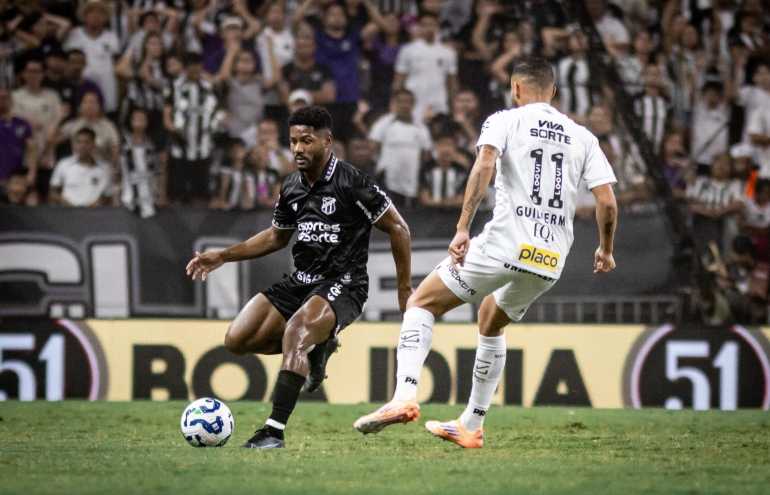 Ceará vence o Santos e retorna ao G10 do Campeonato Brasileiro
