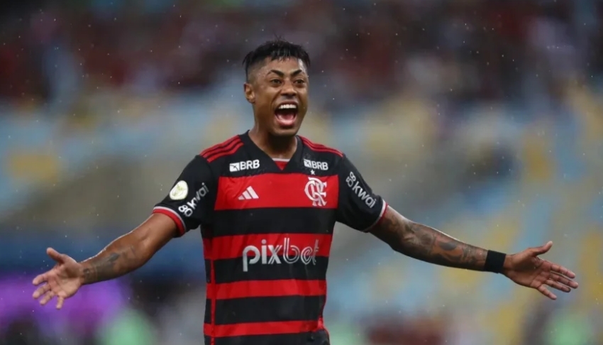 Operação: Bruno Henrique estava em casa e foi acordado por agentes da PF