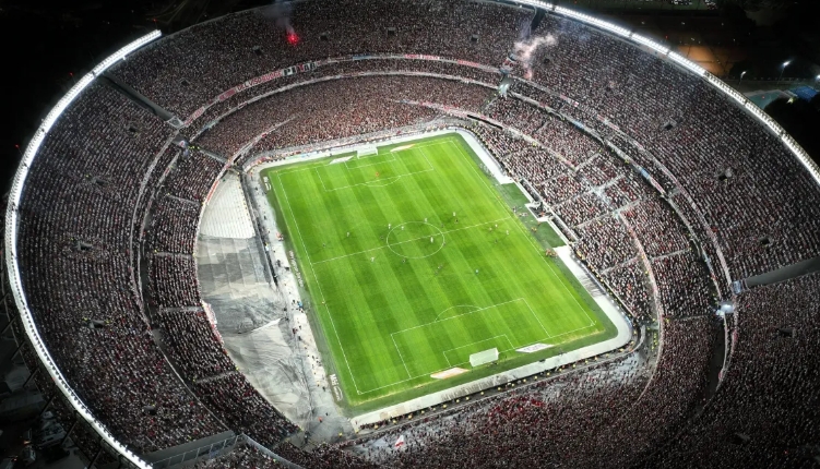 Conmebol revela bola da final da Libertadores; veja