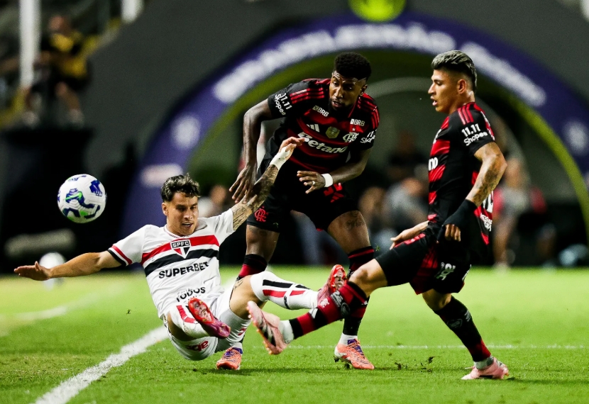 São Paulo empata com Flamengo e Palmeiras pode abrir vantagem no Brasileiro