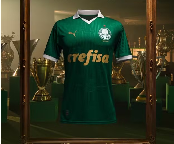 Palmeiras projeta pelo menos R$ 130 milhões com novos patrocínios