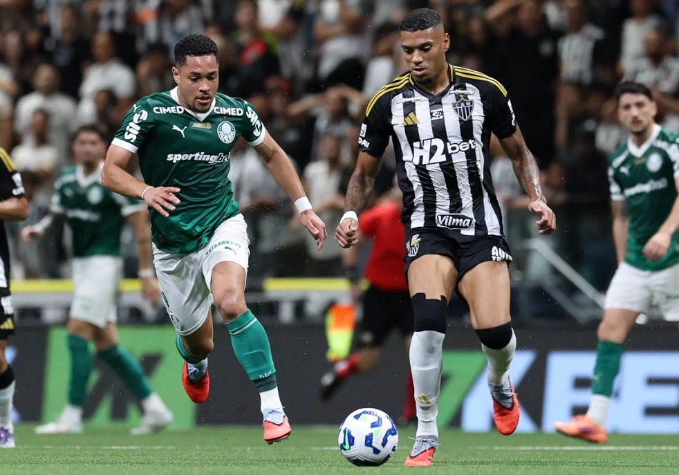 Abel confia em reação do elenco em 2026 e dá recado à torcida do Palmeiras