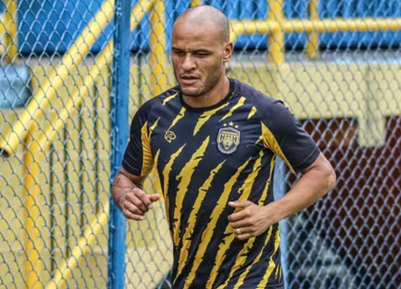 Patric negocia rescisão com o Amazonas