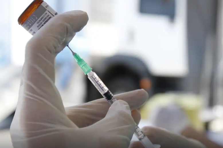 Campanha Nacional de Multivacinação começa hoje em todo o país