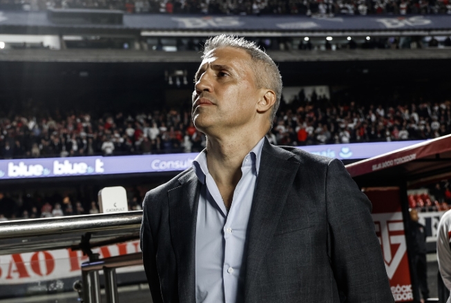 Crespo admite preferência pelo MorumBIS após jogo na Vila Belmiro