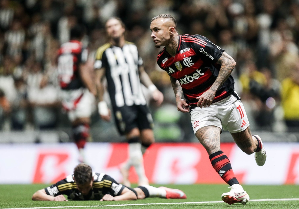 Flamengo perde nos pênaltis e Atlético-MG vai às quartas da Copa do Brasil