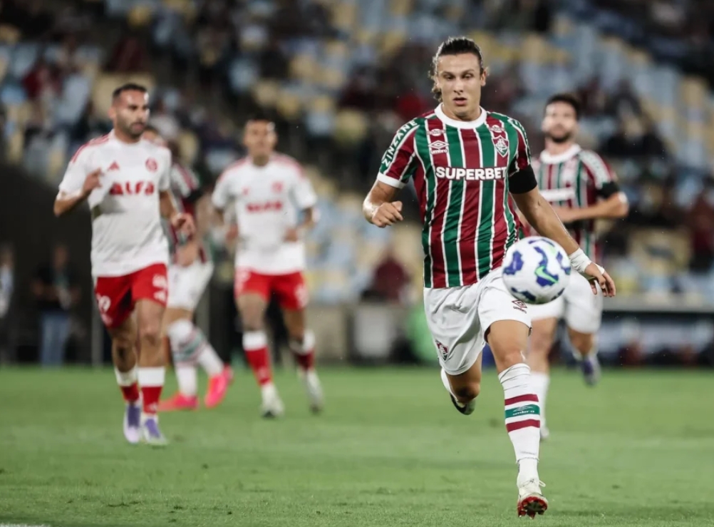 Fluminense empata com Internacional e avança às quartas da Copa do Brasil