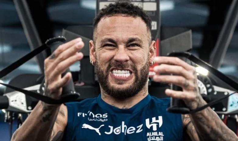 Neymar deve voltar a jogar apenas em fevereiro de 2025; entenda