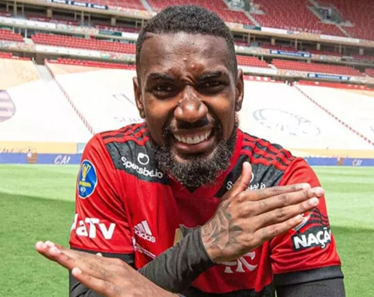 Pai de Gerson cobra valorização de jogador no Flamengo