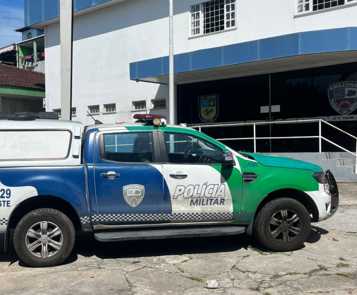 Homem é preso após agredir esposa e mãe no Jorge Teixeira