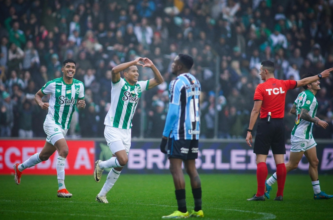 Juventude vence Grêmio, que segue na zona do rebaixamento do Brasileirão