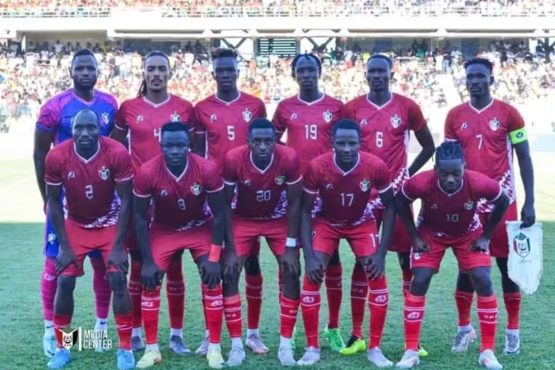 Em meio à guerra, Sudão volta a ter liga de futebol após dois anos