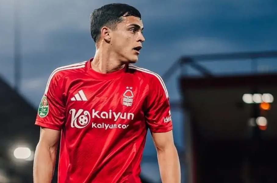 Palmeiras se aproxima da contratação de Ramón Sosa, do Nottingham Forest