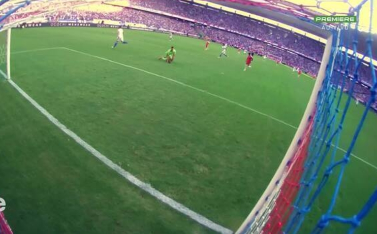 Fortaleza vence Inter, garante G-4 e invencibilidade em casa no Brasileirão