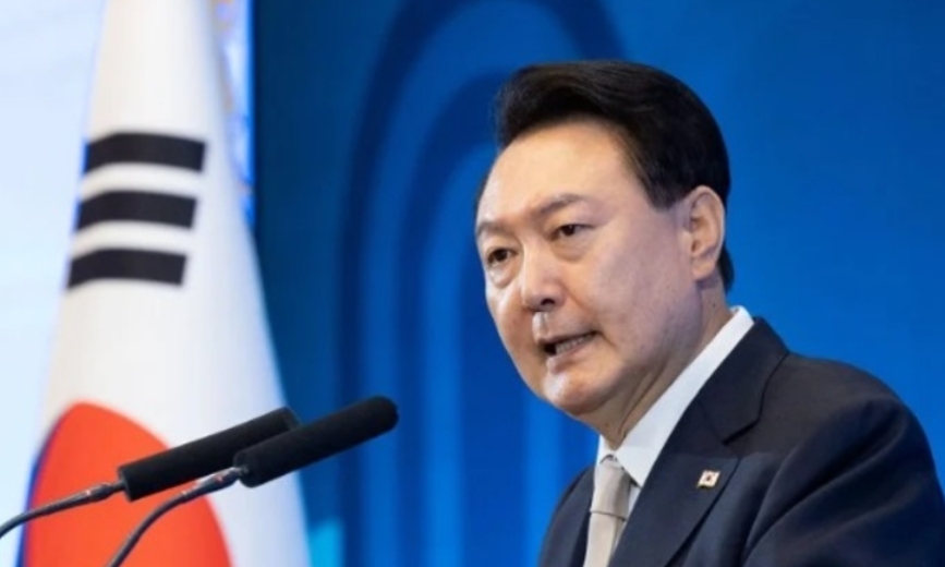 Presidente afastado da Coreia do Sul é libertado após decisão judicial