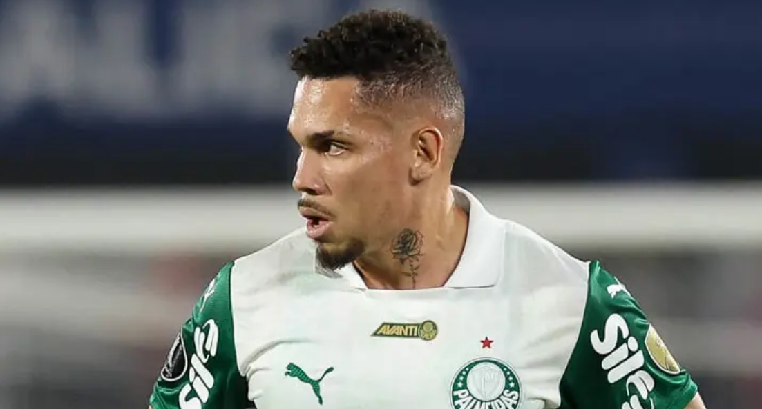 Paulinho apresenta evolução no Palmeiras e aumenta confiança para Mundial