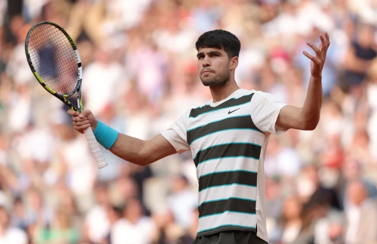 Alcaraz consegue virada histórica e conquista bicampeonato de Roland Garros
