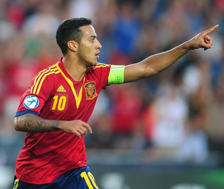 Thiago Alcântara anuncia a aposentadoria aos 33 anos