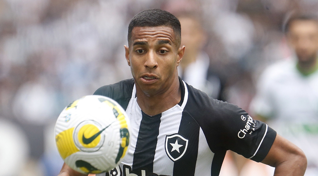 Conheça Victor Sá, ex-Botafogo que está sendo especulado no Corinthians