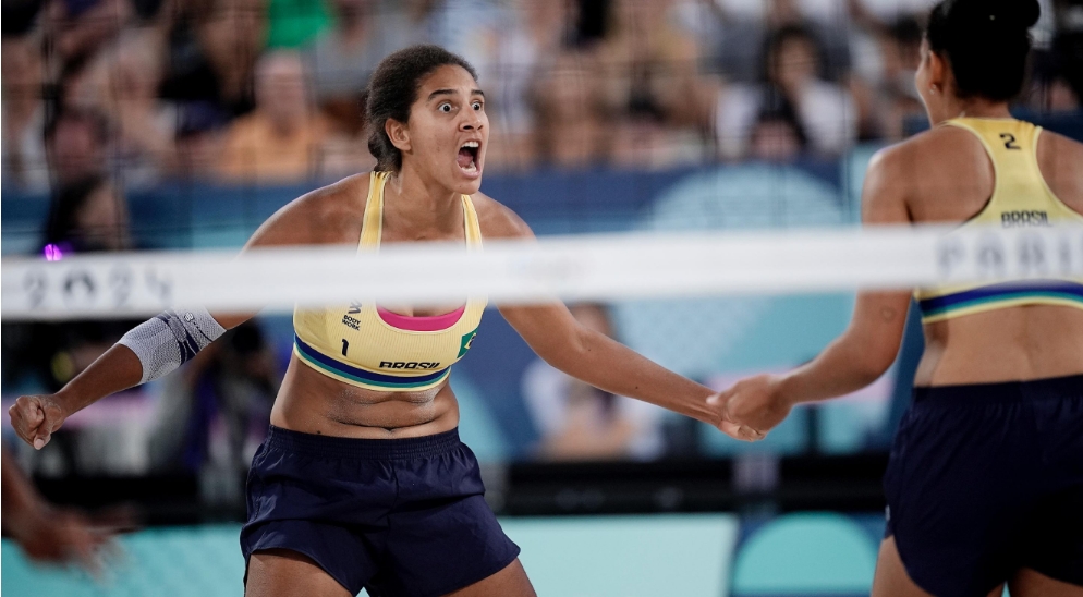 Brasil vence Austrália e vai à final do vôlei de praia feminino