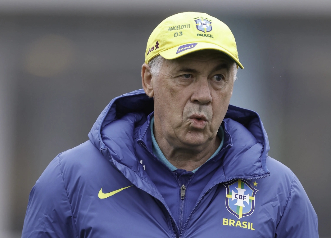 Ancelotti faz testes na Seleção em penúltimo treino antes de ir à Bolívia