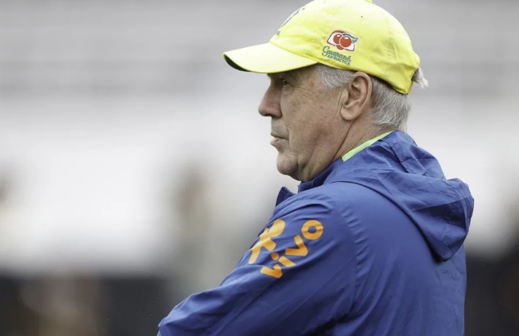 Ancelotti vê desequilíbrio emocional após erro em gol do Japão; veja