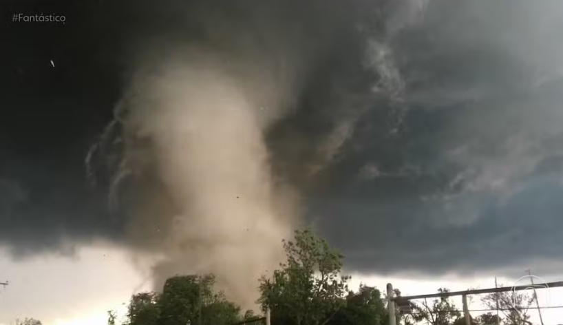 Número de tornados cresce no Brasil e Sul concentra maior risco; entenda