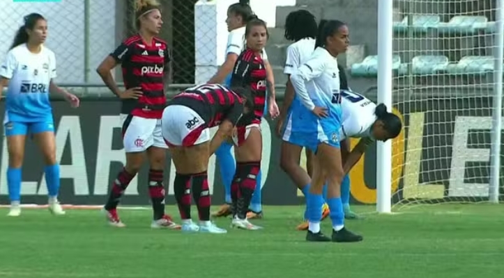 Flamengo bate o Real Brasília na Supercopa do Brasil Feminina