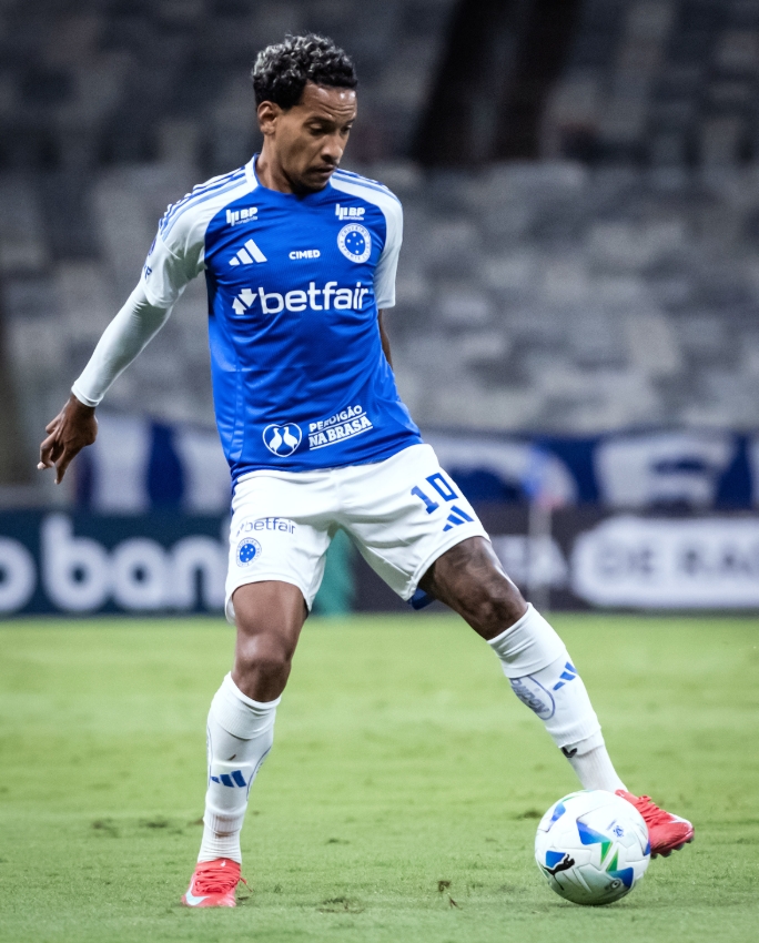 Cruzeiro é derrotado pelo Mushuc Runa na Sul-Americana e fica na lanterna