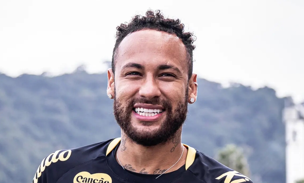 Neymar convoca torcida do Santos para jogo contra a Desportiva Ferroviária