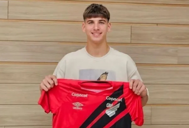 Filho de campeão olímpico no vôlei é anunciado no Athletico-PR