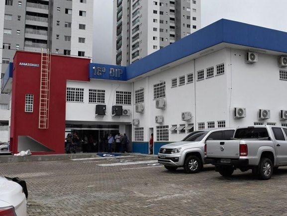 Mãe flagra cunhado estuprando filha de 4 anos no São José