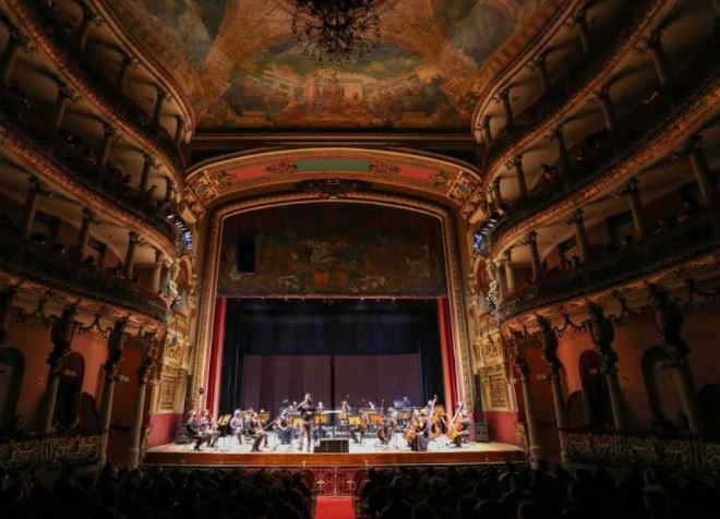 Teatro Amazonas abre agendamento para os espetáculos do mês de setembro