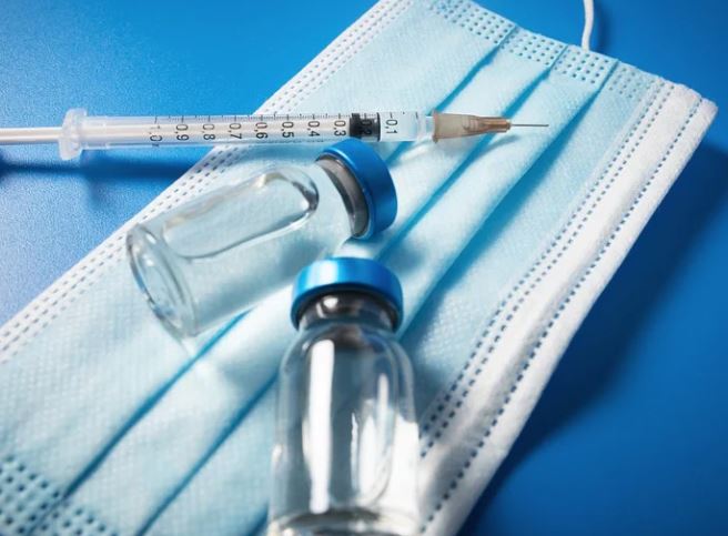 Conheça as vacinas em estudo no Brasil contra a covid-19