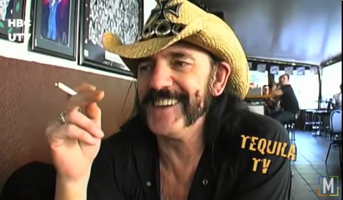 Fantasma de Lemmy Kilmister 'assombra' mulher em evento