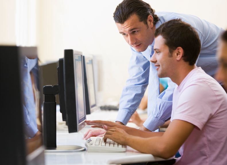 IEL abre 67 vagas para estágio em Manaus