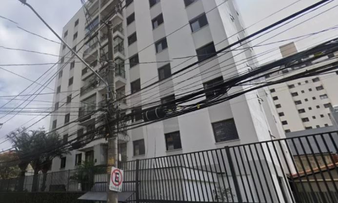 Garoto de 7 anos morre ao cair do 7º andar de prédio