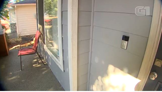 Ladrão toma banho, lava roupa e faz jantar antes de fugir